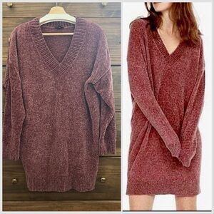Express Rose V-Neck Chenille Long Slouchy Sweater Dress
